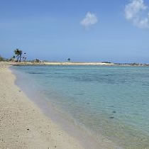 アサンビーチの砂浜